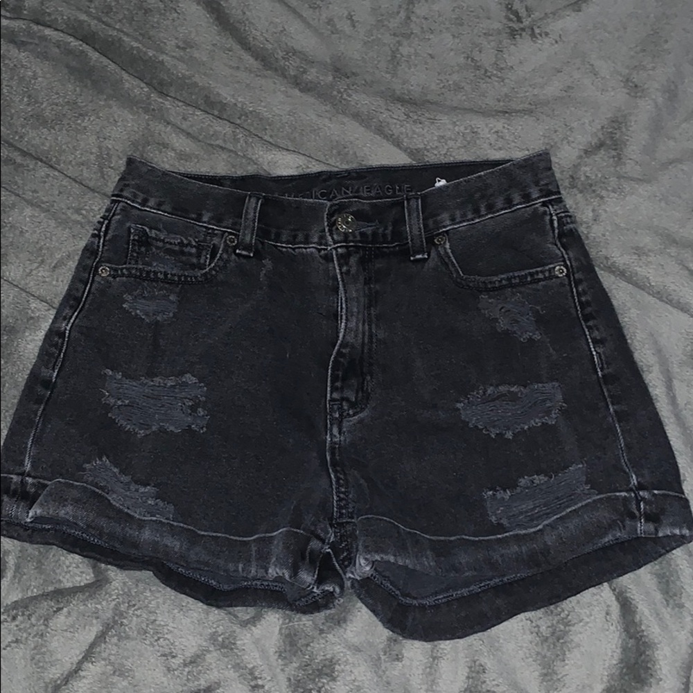 American Eagle mom shorts